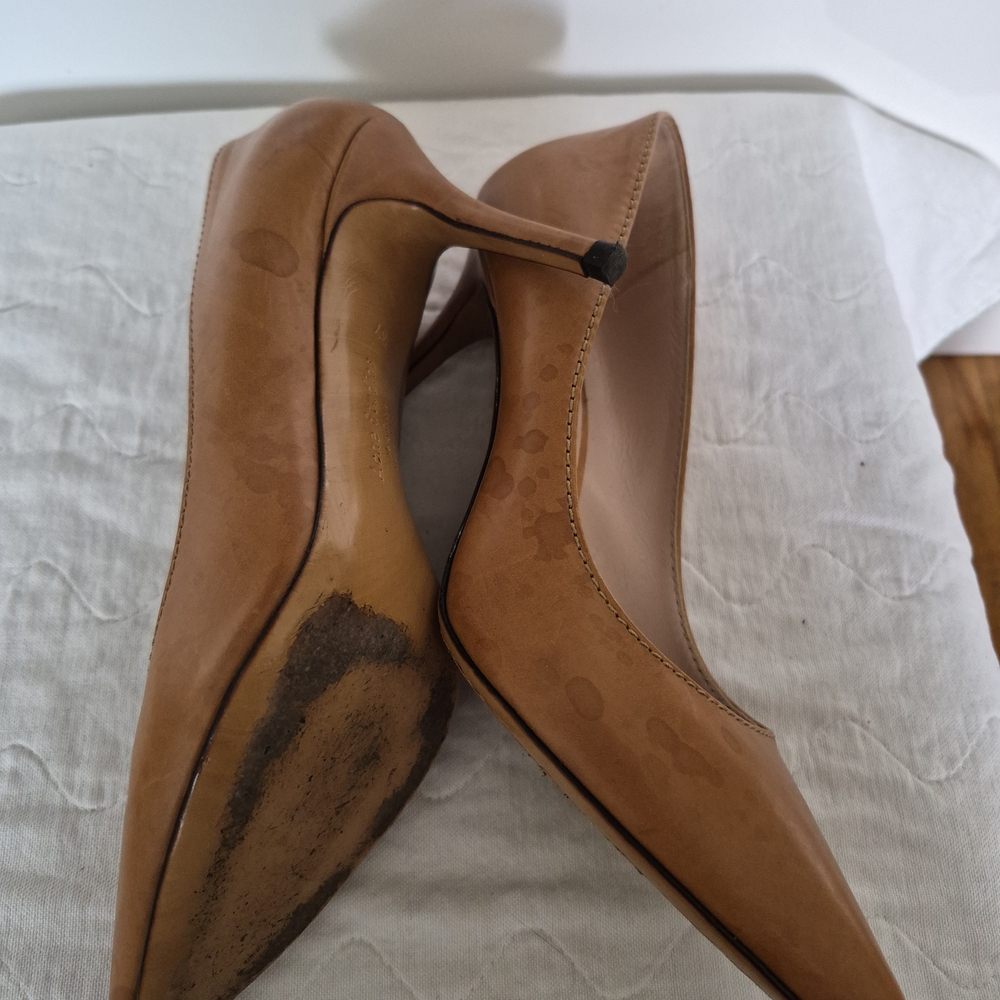 Acne Women's Tan Leather Pointed-Toe Pumps - Picture 3 of 4